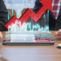 Major U.S. Companies Face Investor Scrutiny as Inflation and Economic Uncertainty Shape Growth Plans